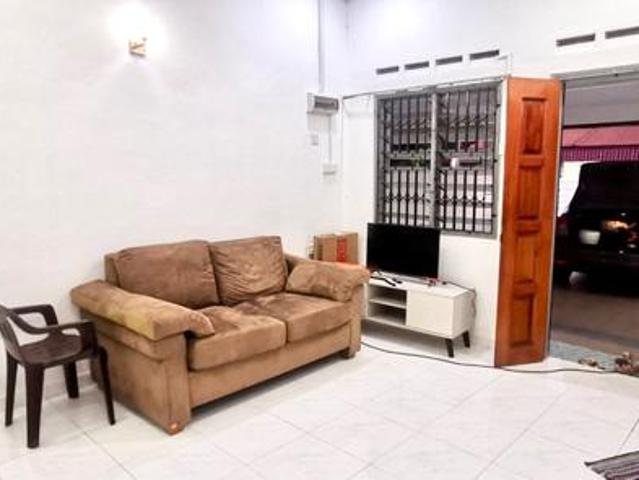 Taman Sentosa Jalan Benang JB Town Single Storey Terrace 3 Bed Fully
