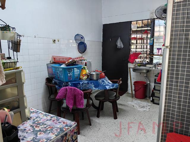 Taman Sentosa Klang Jalan Dato Abdul Hamid 21 For Sale Corner Unit
