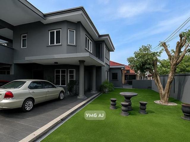 Taman Sentosa 2 Storey Facing Open Corner House for Sale at Klang