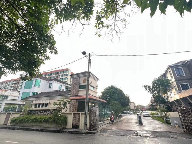 Taman Segar Jaya Bagan Lallang for Sale