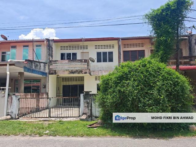 TAMAN SELAMAT,AYER TAWAR