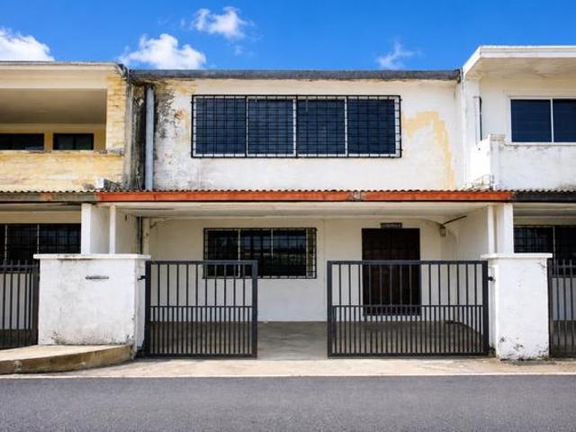 Taman Selayang Utama Batu Caves2 Storey Landed16x55Bumi3 Rooms