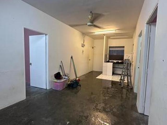 Taman Selayang Makmur Low cost Flat with Strata Title Full Loan