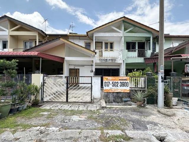 Taman Sepakat Menglembu House FACING TO FIElD BELOW VALUE Ipoh
