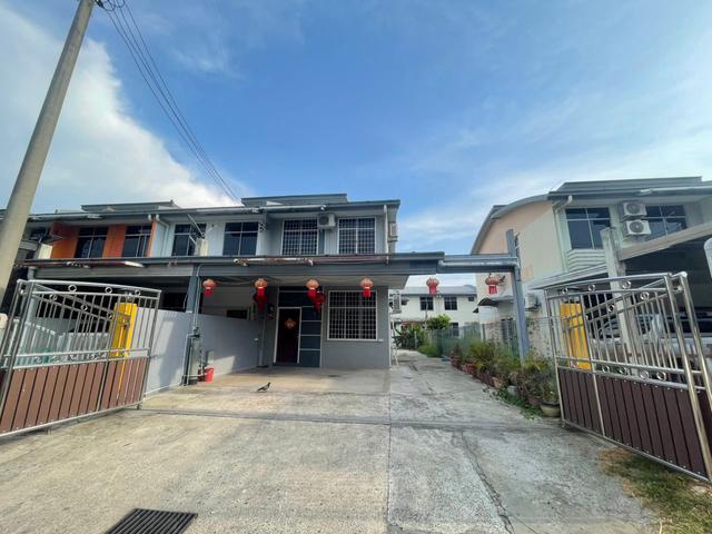 Taman Sepanggar Double Storey 3R3B Well Maintained For Rent