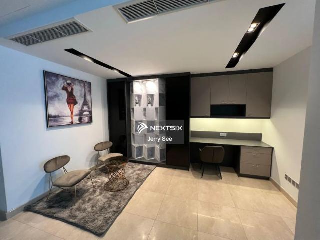 Taman Seri Austin Double Storey For Rent, Fully Furnish