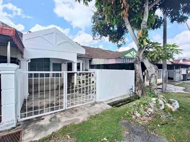 Taman Seri Cempaka Peringgit Melaka teres setingkat untuk dijual
