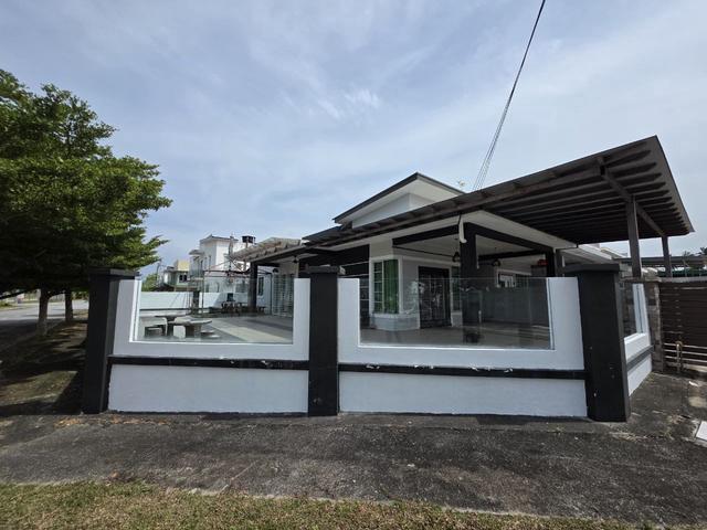 Taman Seri Impian Corner House