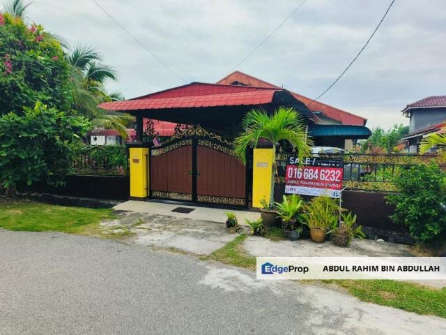 TAMAN SERI KELEMAK