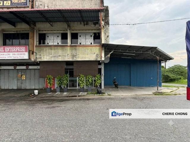 Taman Seri Larut Double Storey Shop, Corner lot