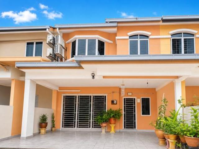Taman Seri Putra 2 Sungai Buloh2 Storey House20x65FREEHOLDReno