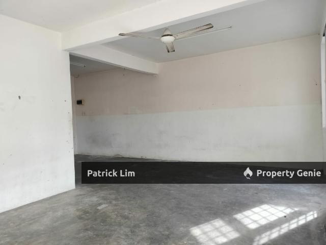 Taman Seri Pelangi Double Storey House For Rent