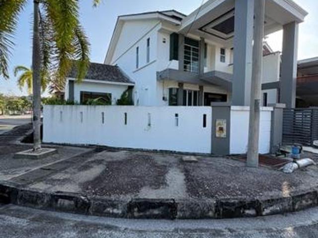 Taman Seri Saujana teres corner lot