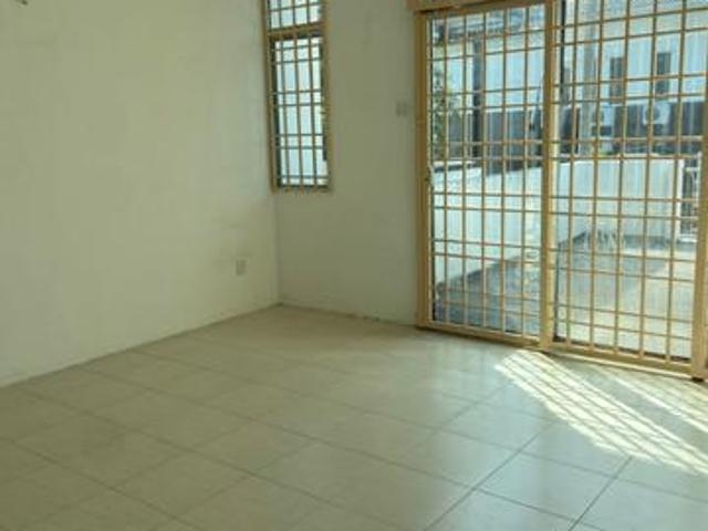 Taman Seri Tambun 25Storey Terrace House for Sale