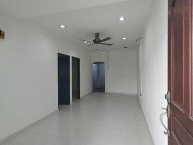 FULL LOAN Skudai Baru Low Cost 1 Storey Terrace House Renovated Unit