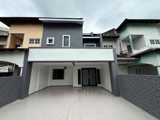Taman Skudai Baru Skudai Double Storey Renovated Terrace House FOR
