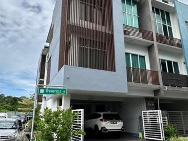 Taman springfield batu 7
