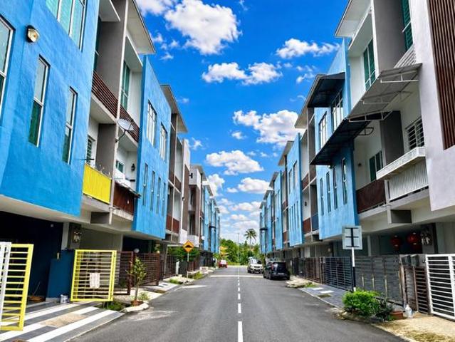 Taman Springfield Batu 8 Sandakan 3 Bilik Partially Furnished