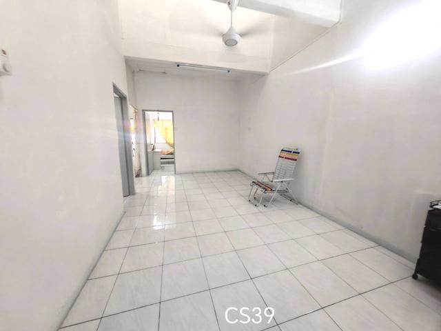 Taman Sri Andalas KLANG 1 Storey House For Sale 22x75 Fully EXTENDED