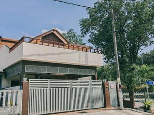 TAMAN SRI ANDALAS KLANG FULLY RENOVATED 2Storey CORNER For Sale