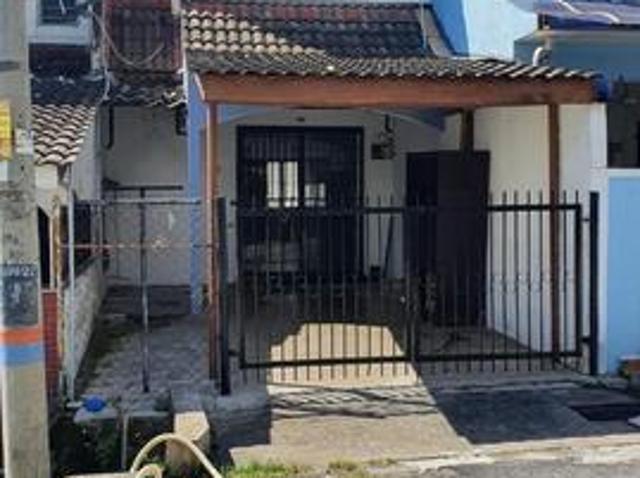TAMAN SRI GOMBAK BATU CAVES DOUBLE STOREY FREEHOLD For SALE
