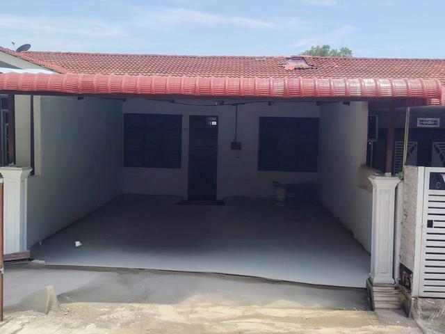 Taman Sri Gedung Berdekatan dengan Highway Sp SelatanOpen Facing