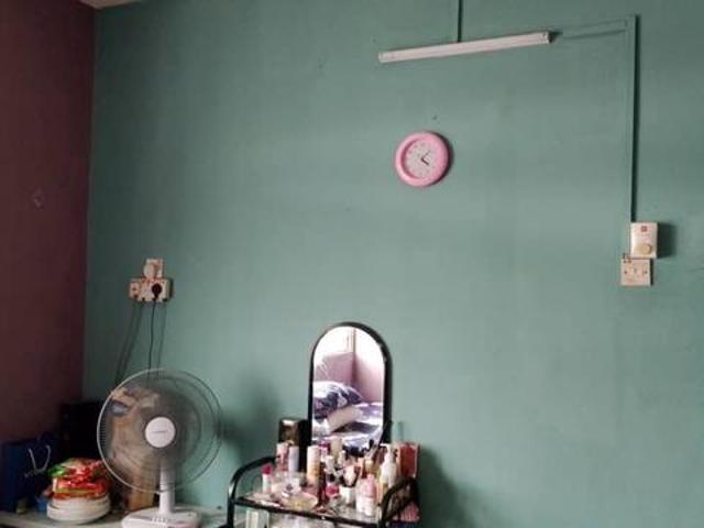 Taman Sri Endah Flat For Sale