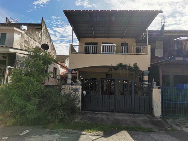 Taman Sri Kampar Double Storey House