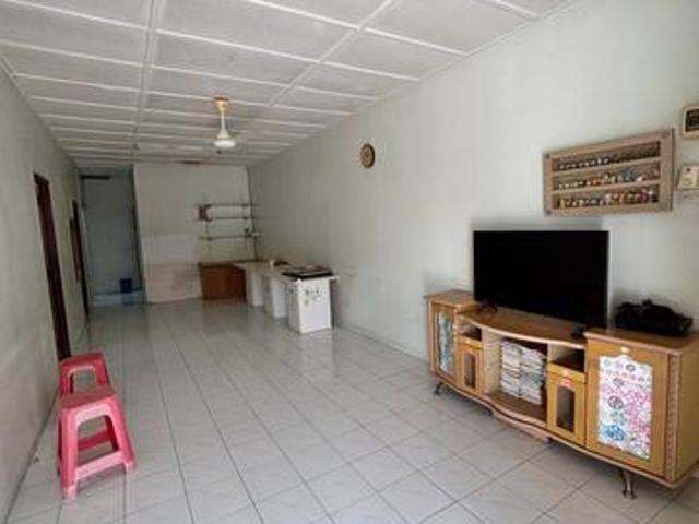 TAMAN SRI KULAI JALAN SRI PUTRI 1Storey Terrace House FOR SALE
