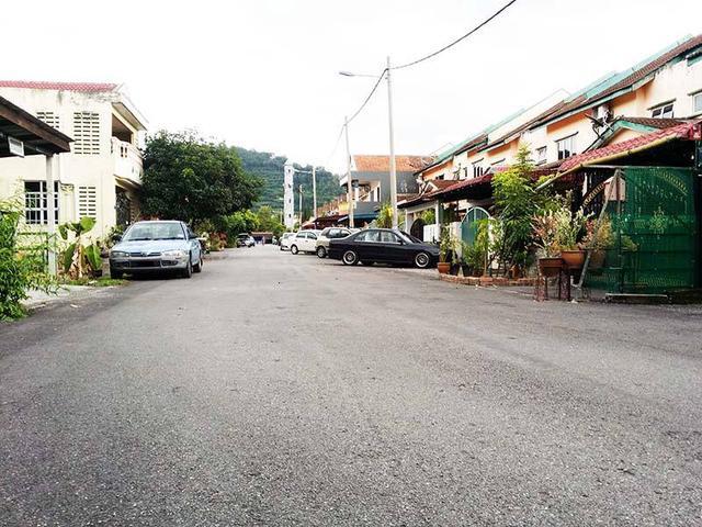 Taman sri haneco Semenyih 100Loan Facing Open 2 Storey 18 x 55