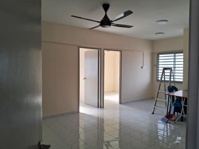 Taman Sri Idaman 9B Farlim 2Bedrooms Corner Unit 1Fixed Carpark