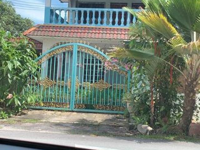 Taman Sri Jelok corner lot 2911sf Below market Rm100k full loan