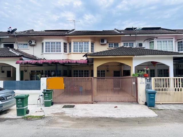 Taman Sri Layang Mentakab