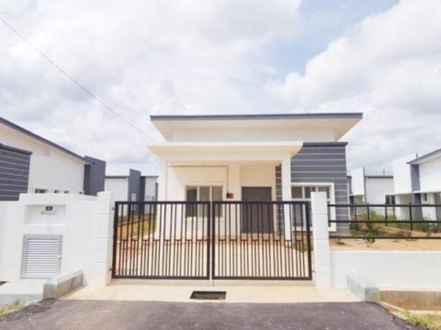 Taman Sri Lambak Impiana Kluang NEW UNIT