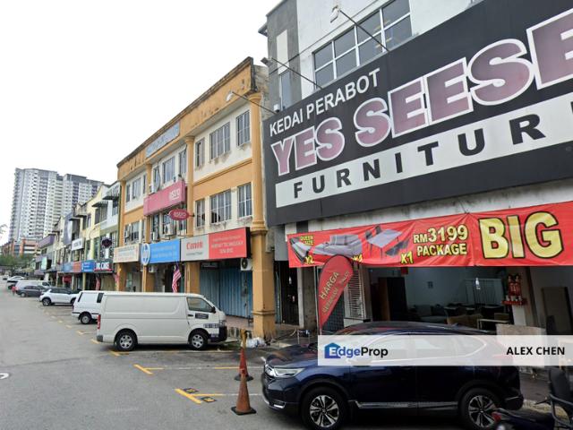 Taman Sri Langat