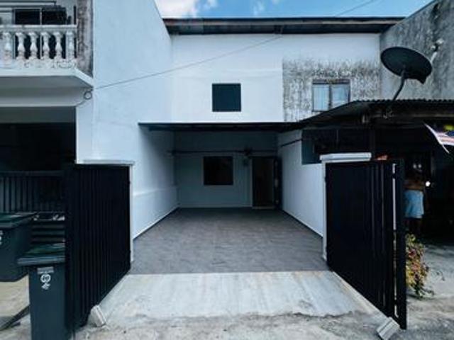 Taman Sri Makmur Double Storey Low CostPontianRenovatedExtend