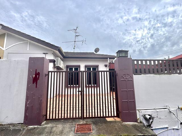 Taman Sri SaujanaKota Tinggi Corner Lot