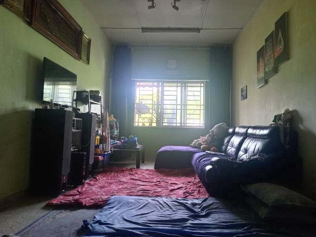 Taman Sri Sentosa Shop Apartment 807sqft Old Klang Road 3R2B