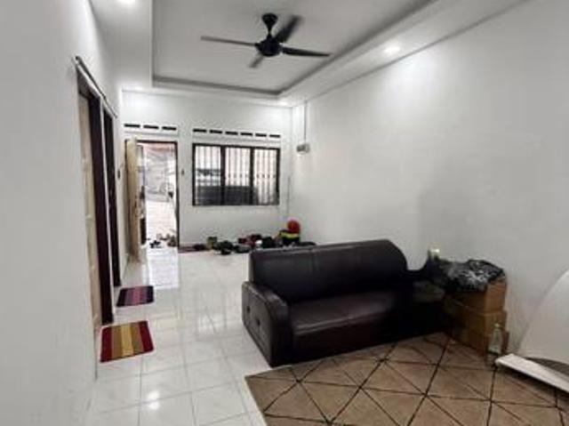 Taman sri skudai single storeyfull loan freeholdhouse below Rm500k