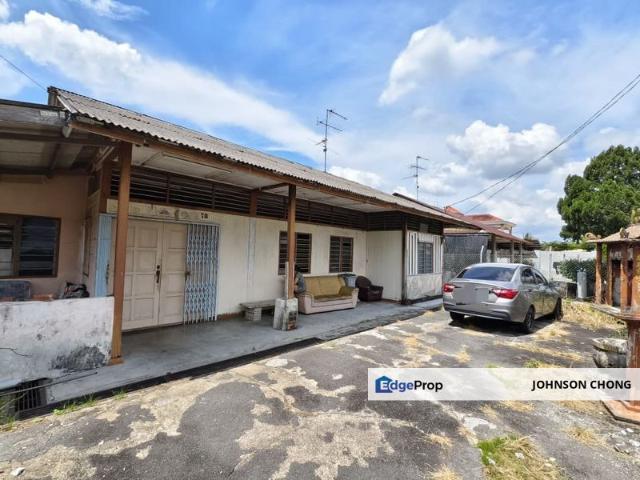 Taman Sri Pekan Nanas