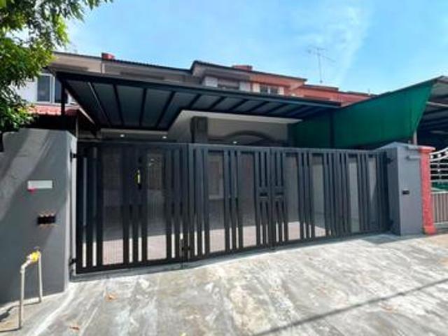 Taman Sri Putri Kulai Double Storey Terrace House 5 Bed 3 Bath