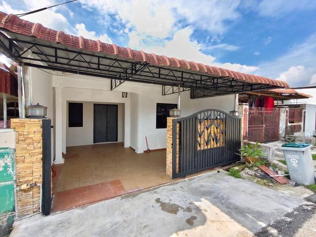 Taman Sri Pulai Kangkar PulaiSingle Storey Low Cost Renovated