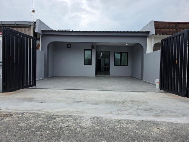Taman Sri Pulai Single Storey Low Cost For Sale