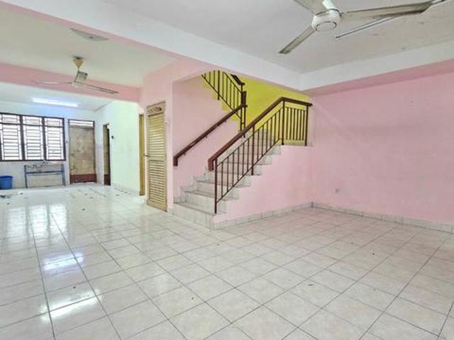 Taman Sri Pulai Perdana Double Storey Terrace