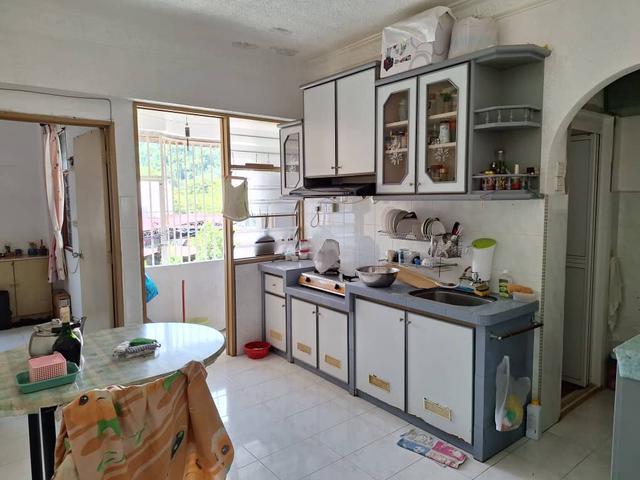 Taman Sri Relau Apartment 3rooms 680sf FRenovated Kitchen Cabinet