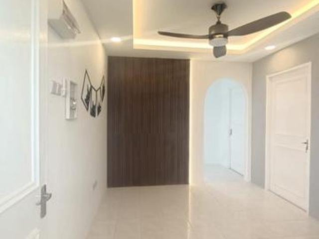 Taman Sungai Batu Teluk Kumbar 2Bedrooms Fully Renovated Kitchen Top