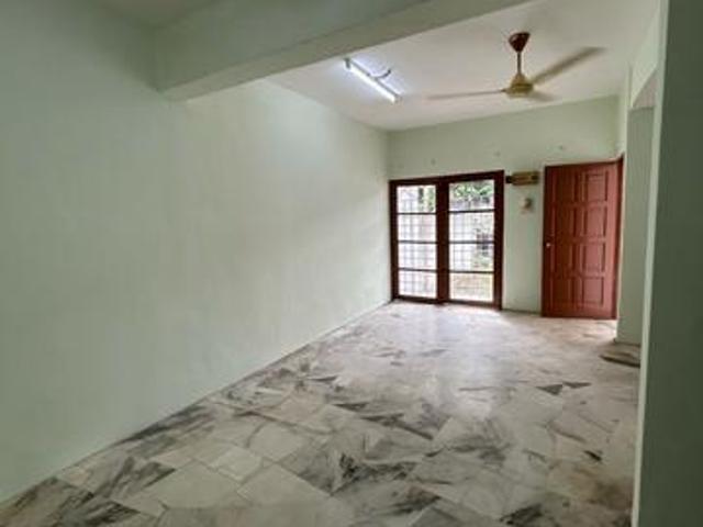 Taman Subang Mewah USJ 1 Subang Jaya 1200sqft 2Storey House Subang