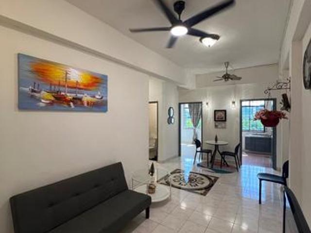 Taman Suria Shop Apartment Level 2 Nicely Renovated New Furniture