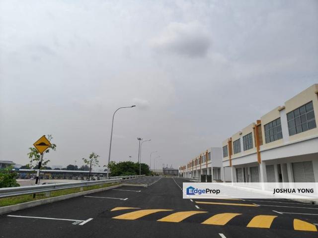 Taman Sutera Kajang Corner Lot Double Storey For Rent