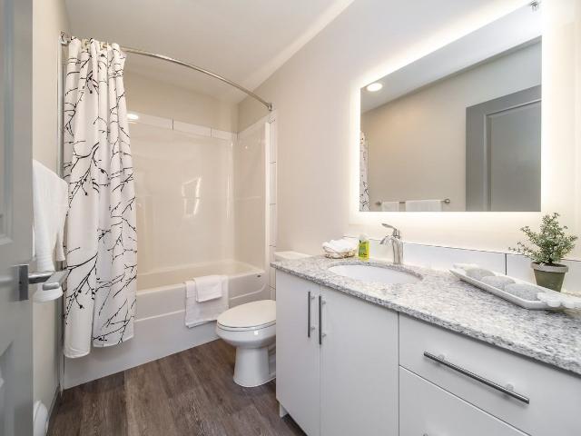Tamarack Heights Apartments 2 Bedroom Apartment for Rent at 730 Tamarack Way Nw, Edmonton, AB T6T 2R2 Tamarack